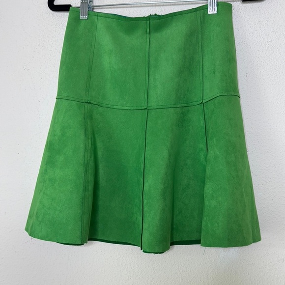 Florencio Kelly New green mini school girl skirt with back zipper size small - Picture 1 of 4